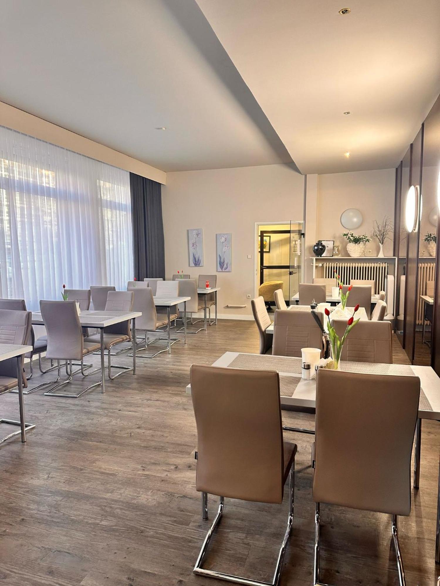 Hotel Erlenstegen Нюрнберг Екстериор снимка