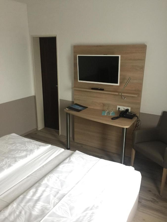Hotel Erlenstegen Нюрнберг Екстериор снимка